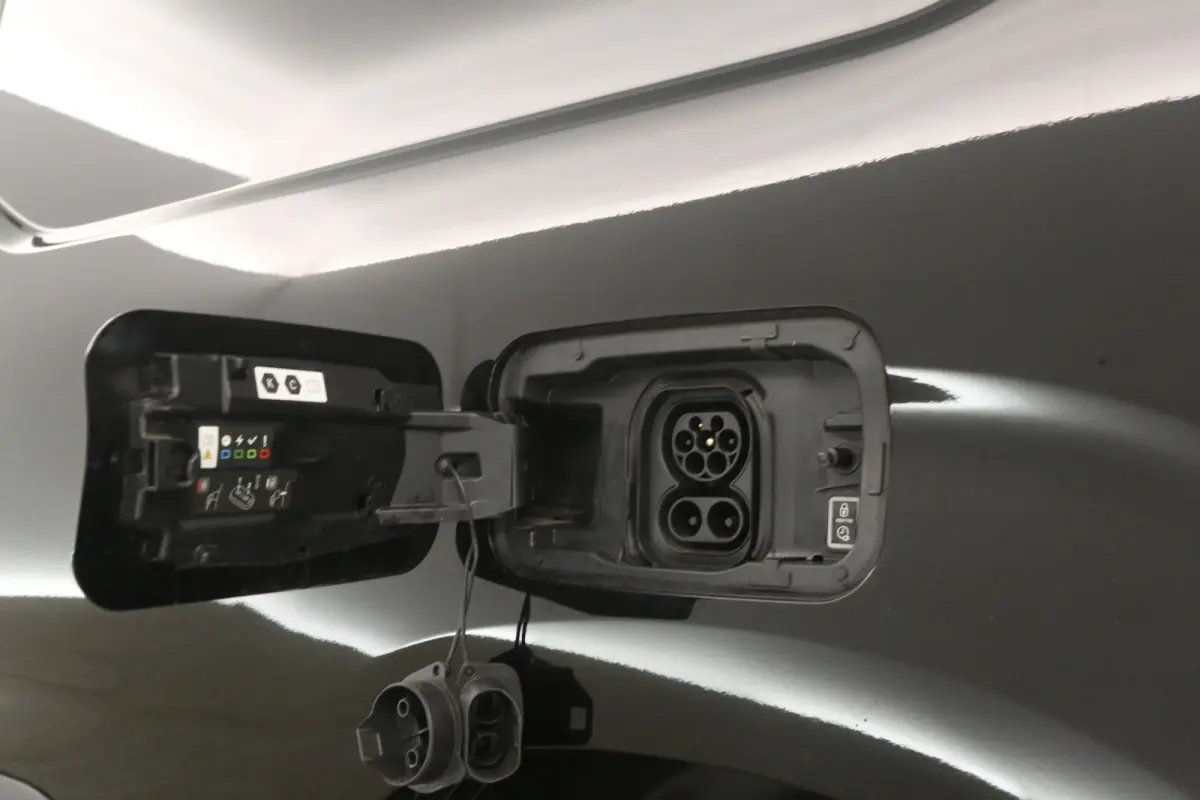50 kWh | Snelladen | SOH 93% | Airco | Cruise | Parkeersens.