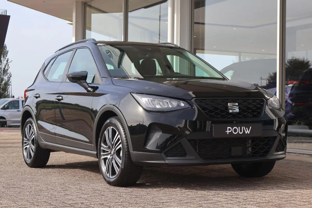 1.0 EcoTSI 95pk Style | Carplay | Climate Control | PDC | DAB radio