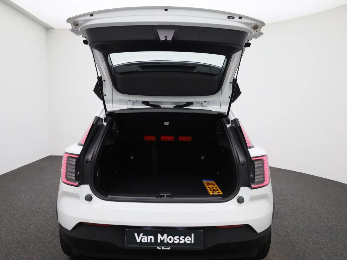 Single Motor Core Bh Vv| ACHTERUITRIJCAMERA | APPLE CARPLAY - ANDROID AUTO | ADAPTIVE CRUISE CONTROL | GOOGLE NAVIGATIE | CLIMATE CONTROL |