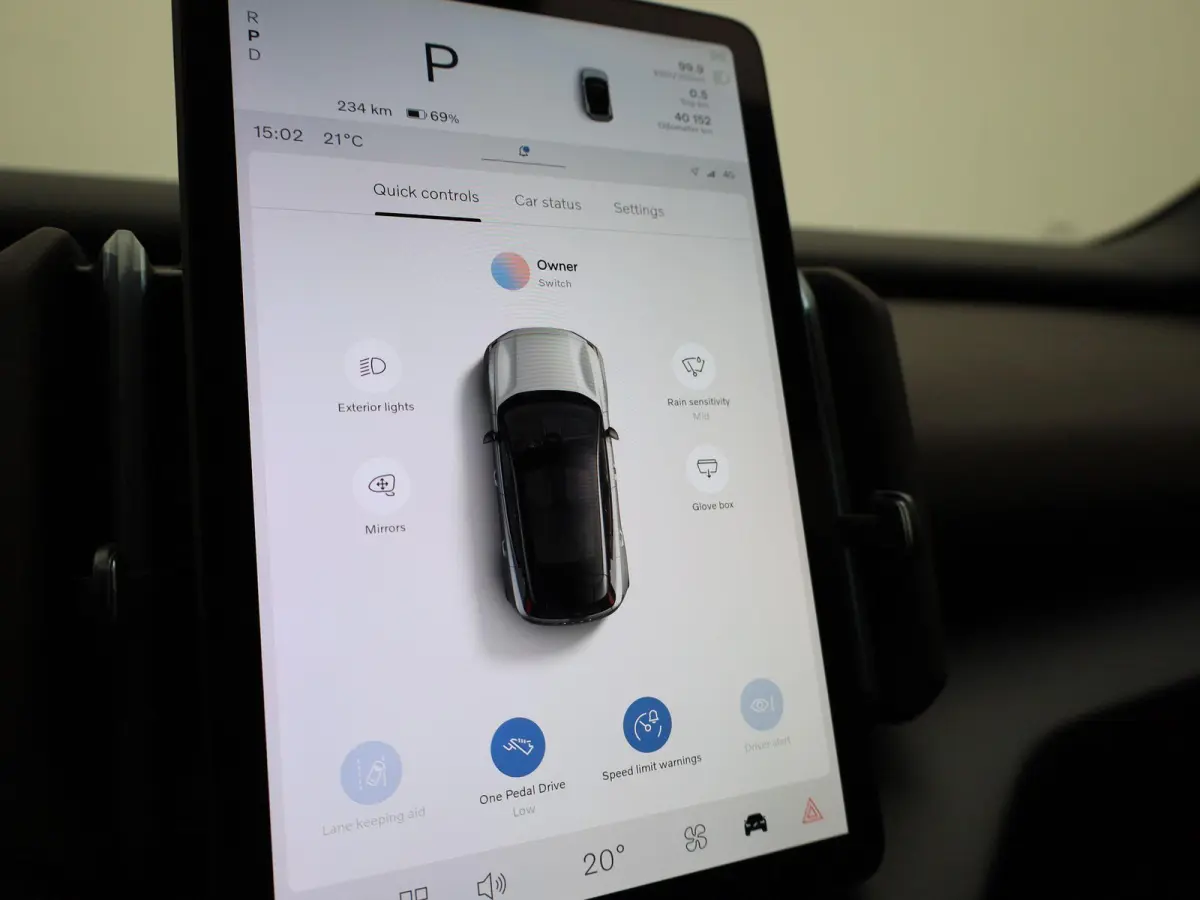 Single Motor Core Bh Vv| ACHTERUITRIJCAMERA | APPLE CARPLAY - ANDROID AUTO | ADAPTIVE CRUISE CONTROL | GOOGLE NAVIGATIE | CLIMATE CONTROL |