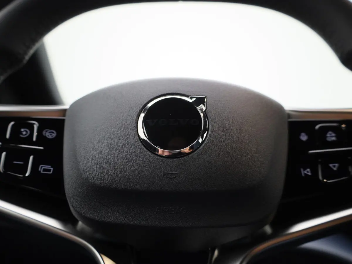 Single Motor Core Bh Vv| ACHTERUITRIJCAMERA | APPLE CARPLAY - ANDROID AUTO | ADAPTIVE CRUISE CONTROL | GOOGLE NAVIGATIE | CLIMATE CONTROL |