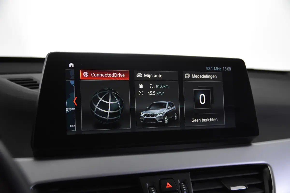 xDrive25e *1ste Eigenaar*Leer*Stoelverwarming*HUD*