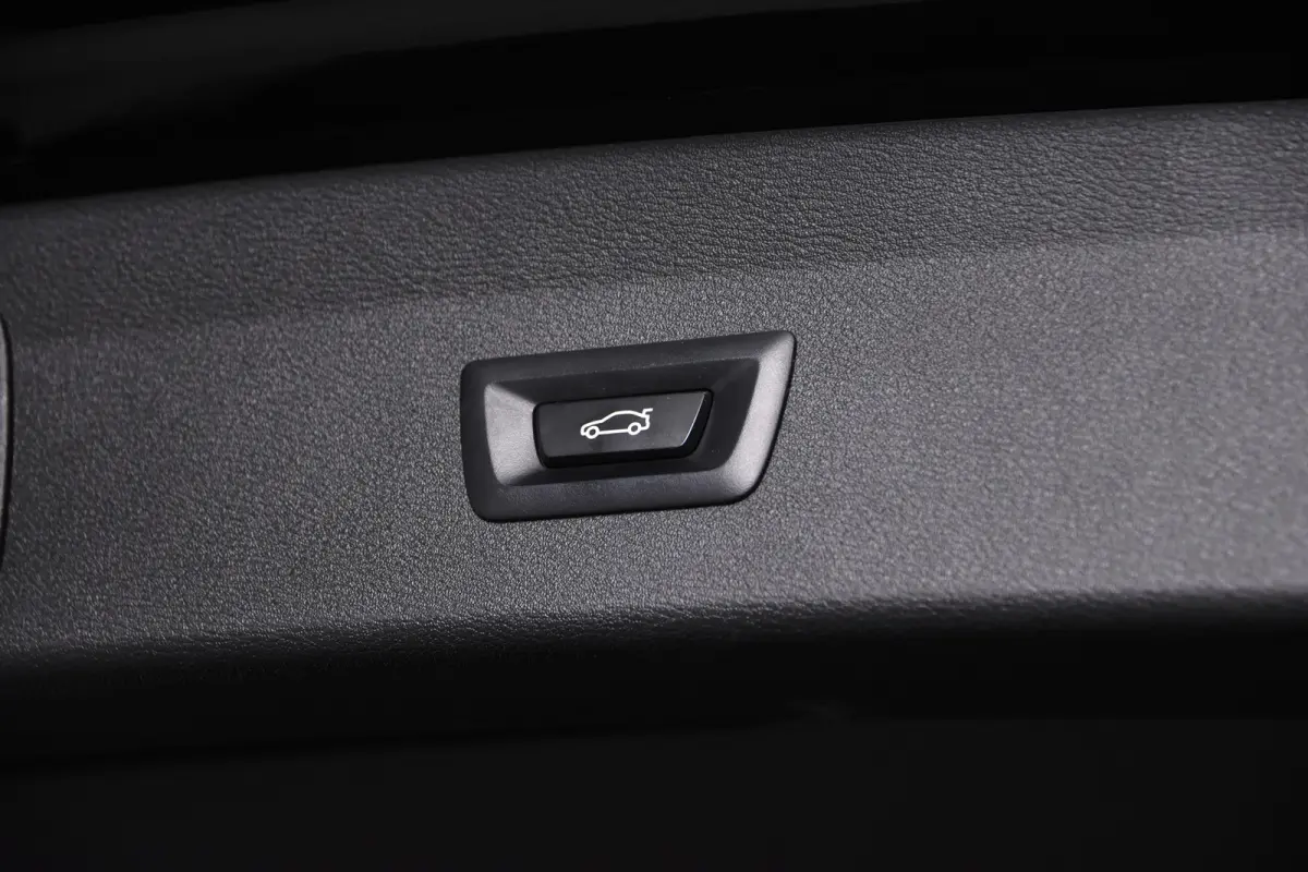 xDrive25e *1ste Eigenaar*Leer*Stoelverwarming*HUD*
