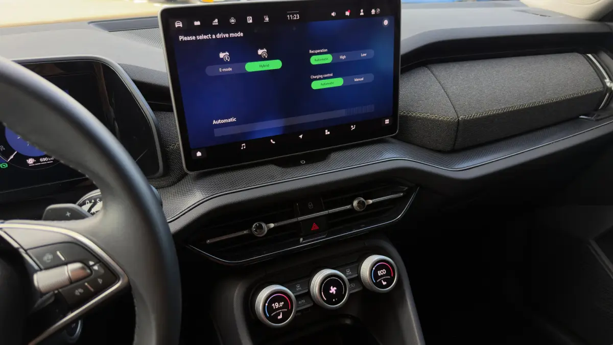 204pk 1.5 TSI PHEV Business Edition | SOH 100% | Achteruitrijcamera | Adaptive Cruise | Carplay | Dodehoekdetectie | LED |
