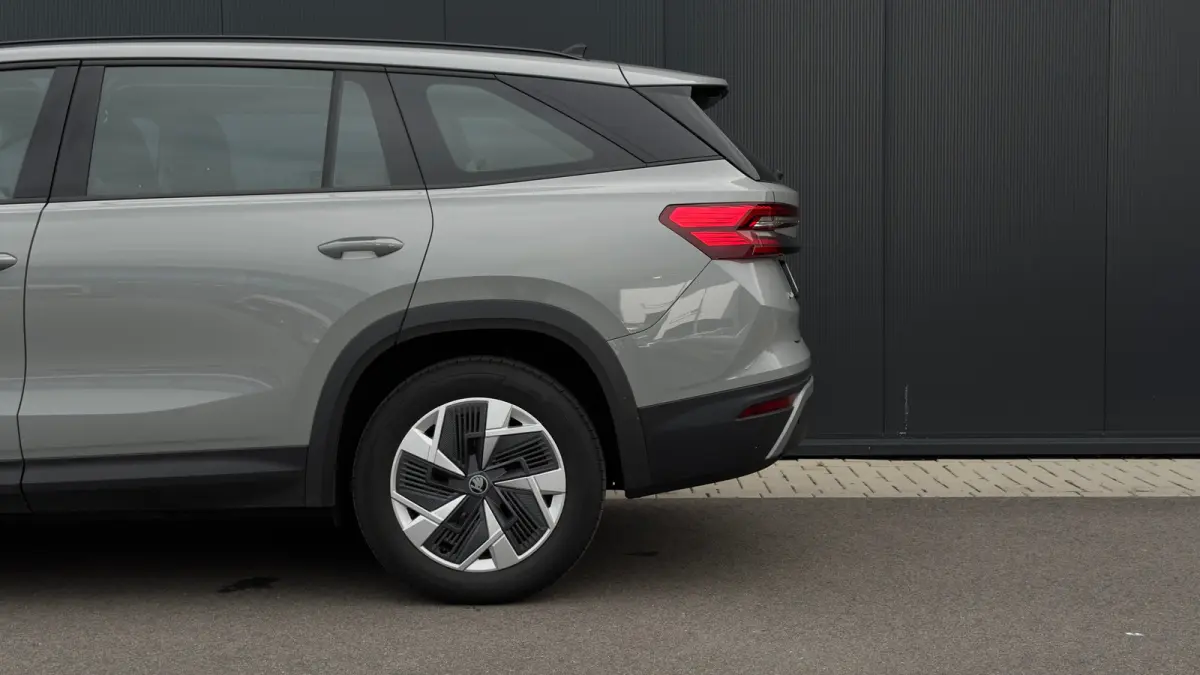204pk 1.5 TSI PHEV Business Edition | SOH 100% | Achteruitrijcamera | Adaptive Cruise | Carplay | Dodehoekdetectie | LED |