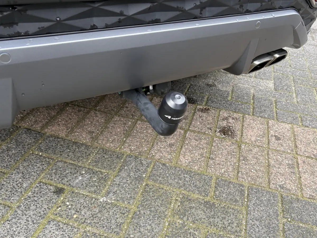 1.6 T-GDI PHEV Premium Sky 4WD | AFNEEMB. TREKHAAK | ADAPT. CRUISE CONTROL | ELEK. SCHUIF-/KANTELDAK | ELEK. ACHTERKLEP | MEMORY | STOELVENTILATIE
