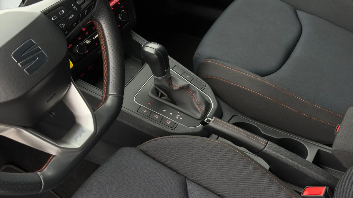 1.5 TSI 150pk FR | Carplay | LED | Cruise Control | Parkeerhulp V+A | 17" |