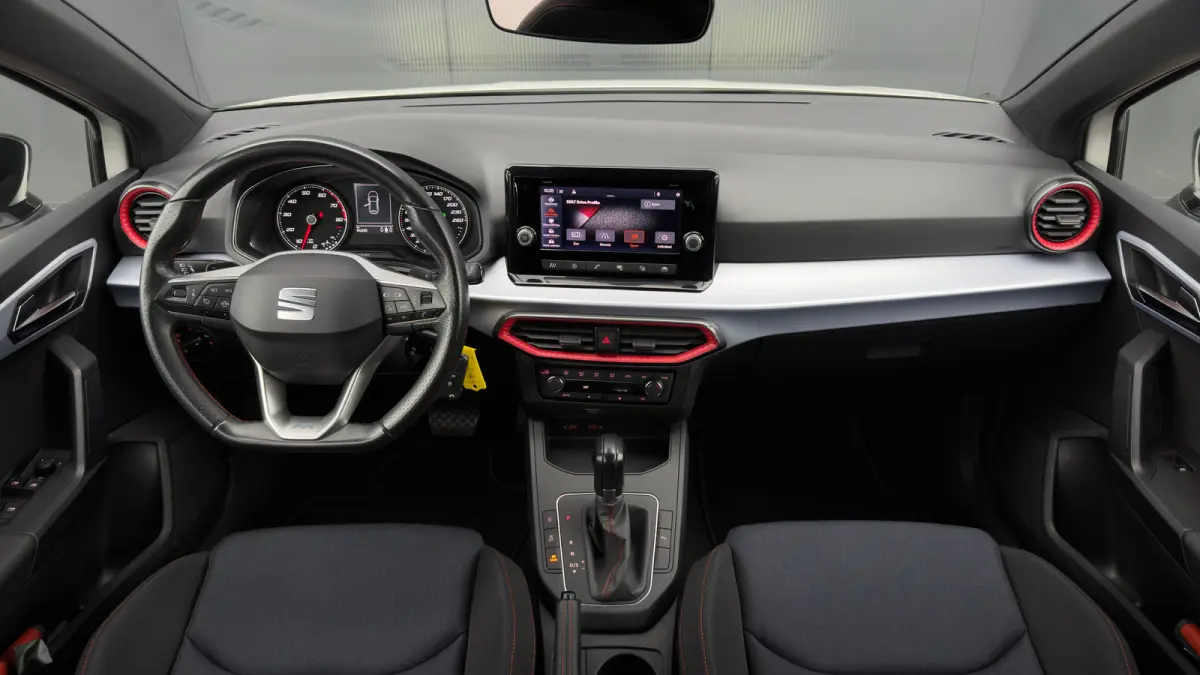 1.5 TSI 150pk FR | Carplay | LED | Cruise Control | Parkeerhulp V+A | 17" |