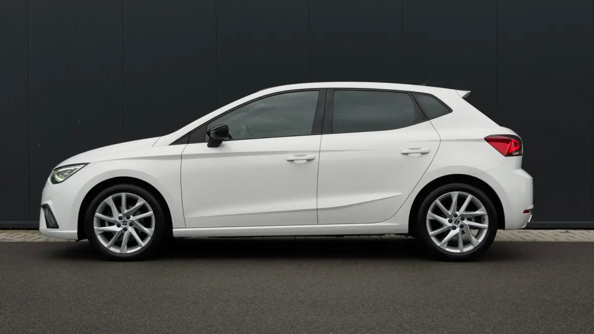 1.5 TSI 150pk FR | Carplay | LED | Cruise Control | Parkeerhulp V+A | 17" |