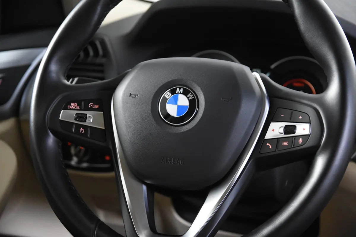 xDrive30e *1ste Eigenaar*Leer*Stoelverwarming*PDC*
