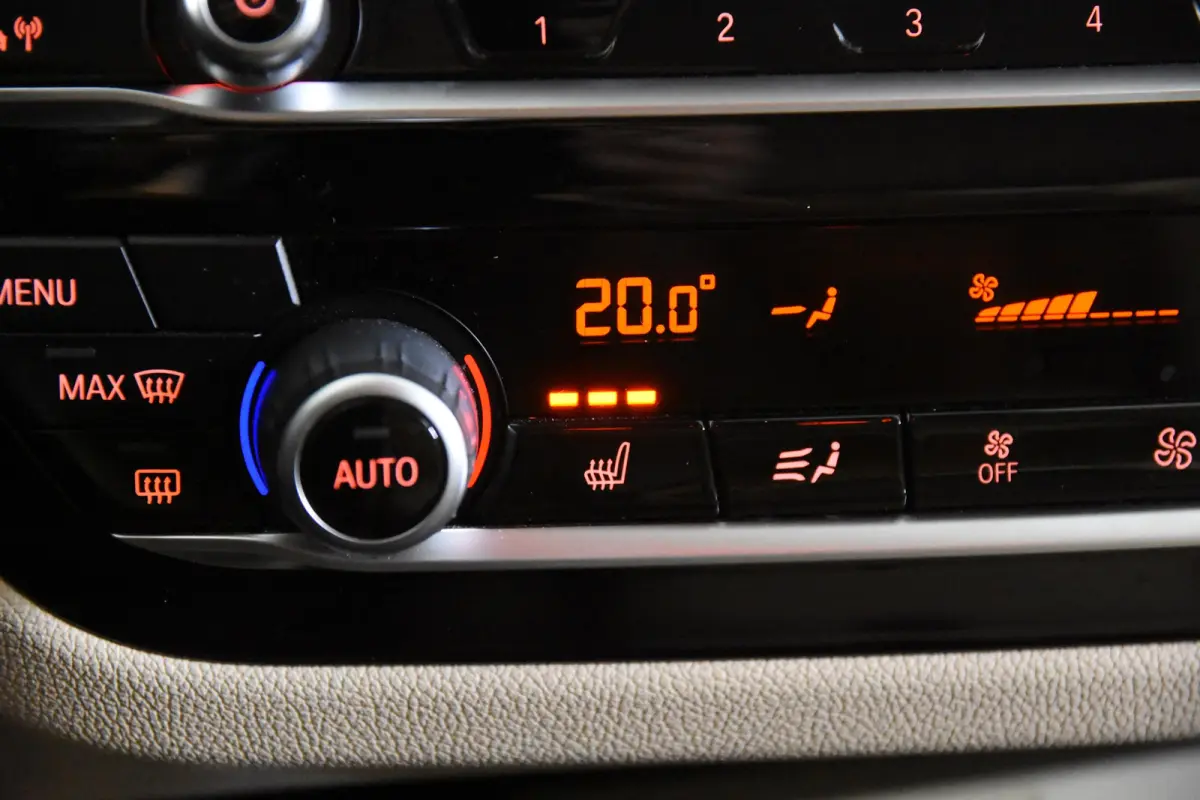 xDrive30e *1ste Eigenaar*Leer*Stoelverwarming*PDC*