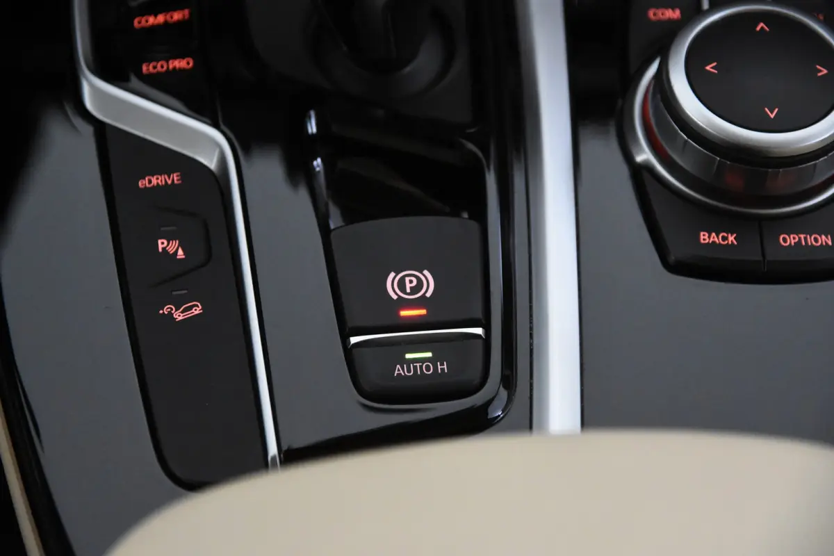 xDrive30e *1ste Eigenaar*Leer*Stoelverwarming*PDC*