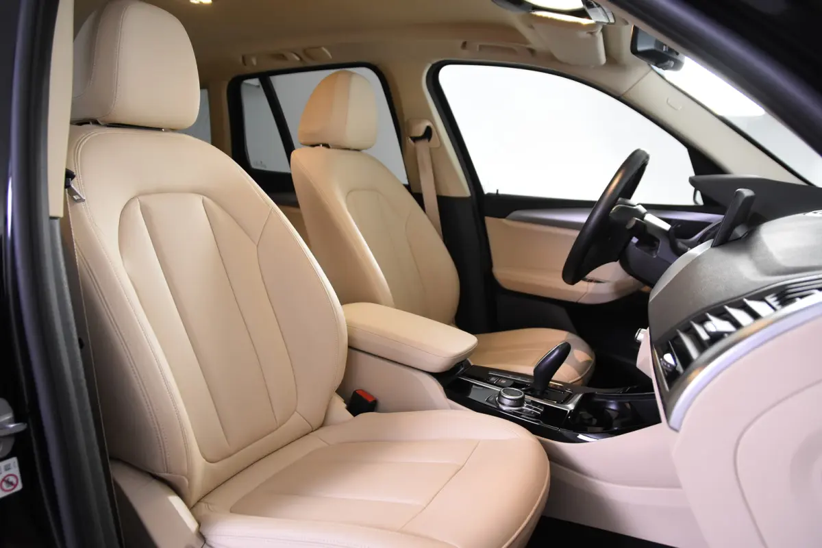 xDrive30e *1ste Eigenaar*Leer*Stoelverwarming*PDC*