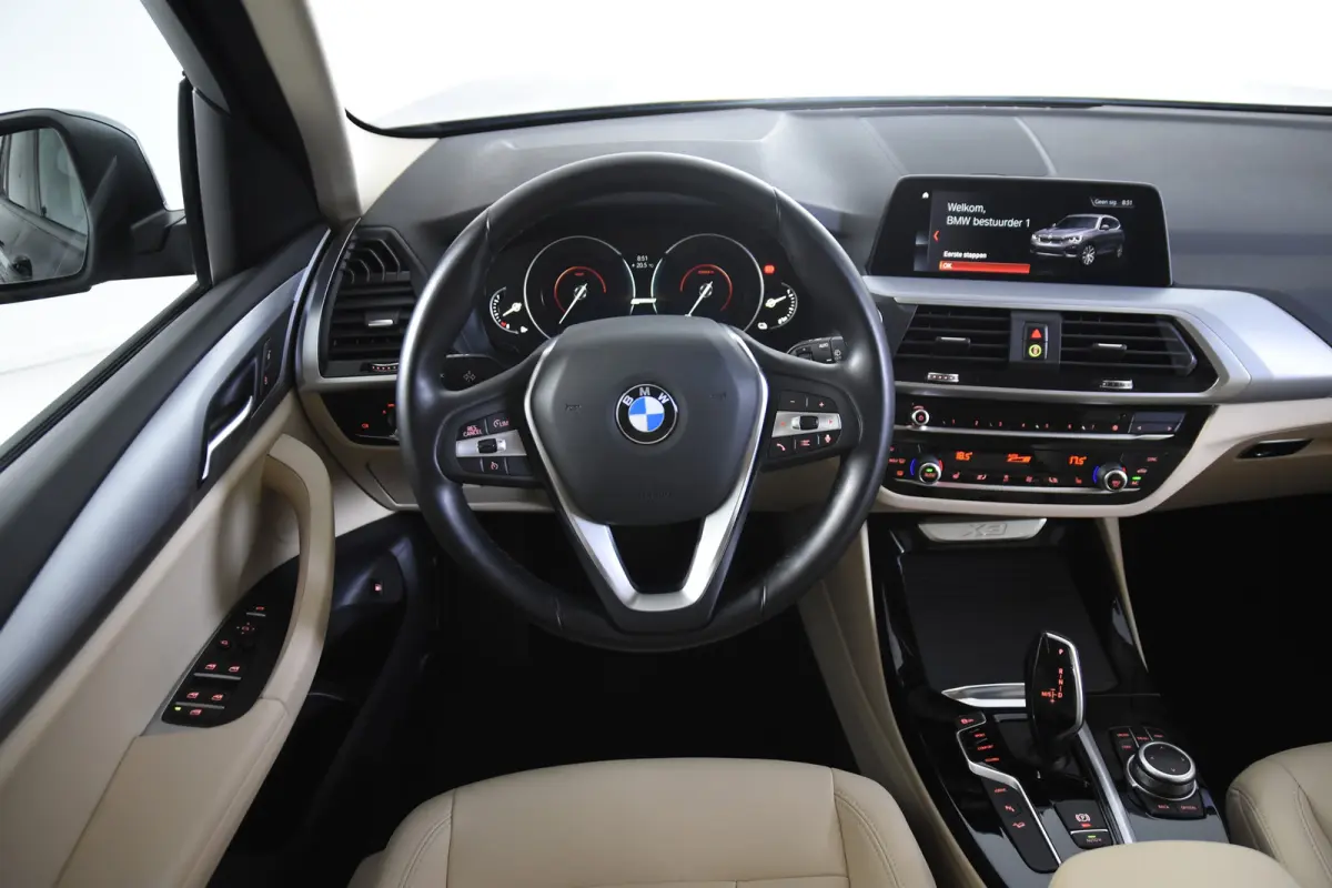 xDrive30e *1ste Eigenaar*Leer*Stoelverwarming*PDC*