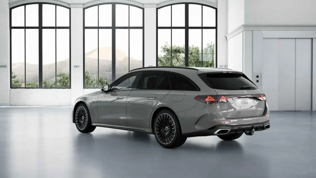 300 e Sport Edition | Trekhaak | Panoramadak | Memory | Digital Light | Sfeerverlichting |