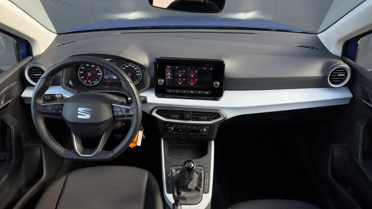 1.0 TSI 95pk Style | Cruise Control | Climate Control | Carplay | 16" | Parkeersensor achter |