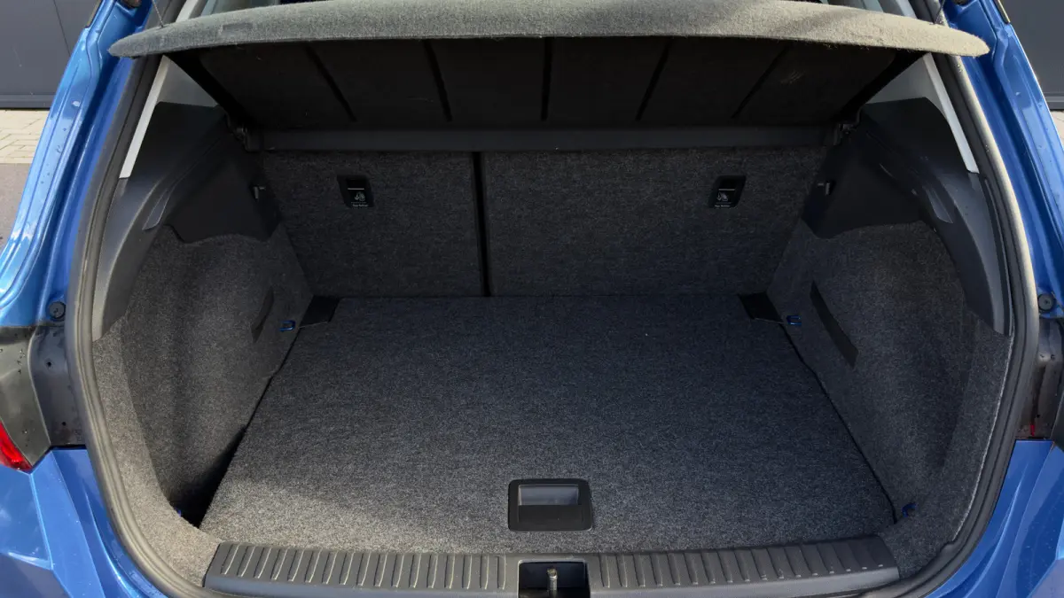 1.0 TSI 95pk Style | Cruise Control | Climate Control | Carplay | 16" | Parkeersensor achter |