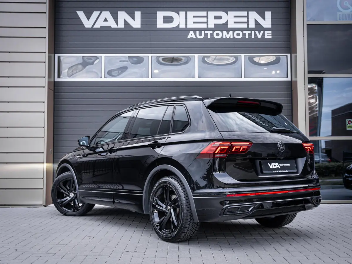 1.5 TSI 3x R-Line - IQ-L l Pano l Trekhaak l 360cam l Keyless