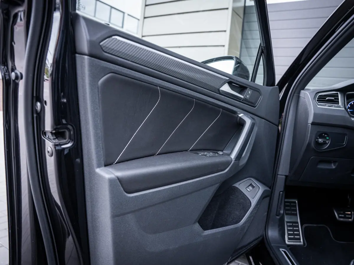 1.5 TSI 3x R-Line - IQ-L l Pano l Trekhaak l 360cam l Keyless