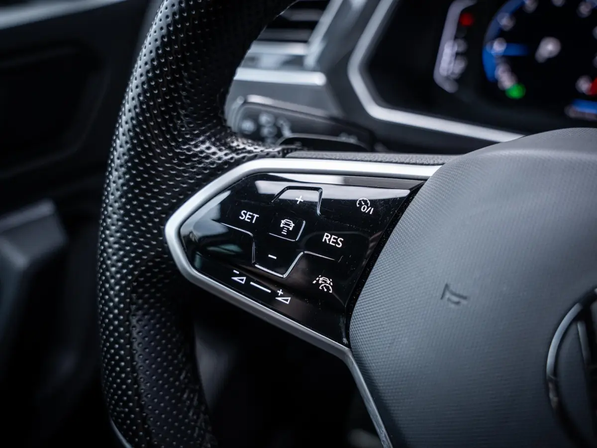 1.5 TSI 3x R-Line - IQ-L l Pano l Trekhaak l 360cam l Keyless