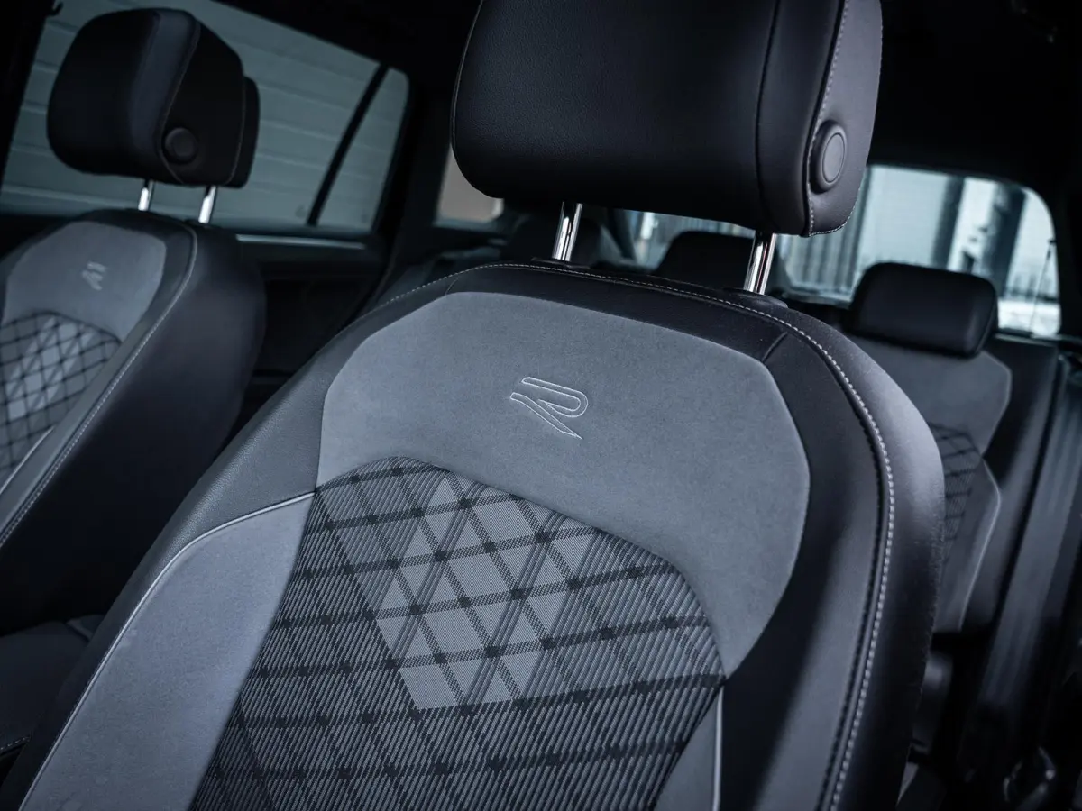 1.5 TSI 3x R-Line - IQ-L l Pano l Trekhaak l 360cam l Keyless