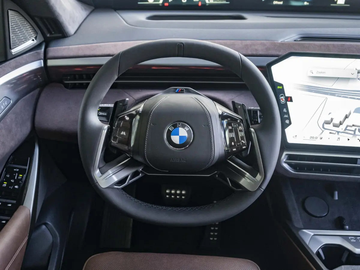 40 xDrive M Sportpakket | Comfort Pack | Digital Pack | Bowers & Wilkins | Warmtecomfort Pack |
