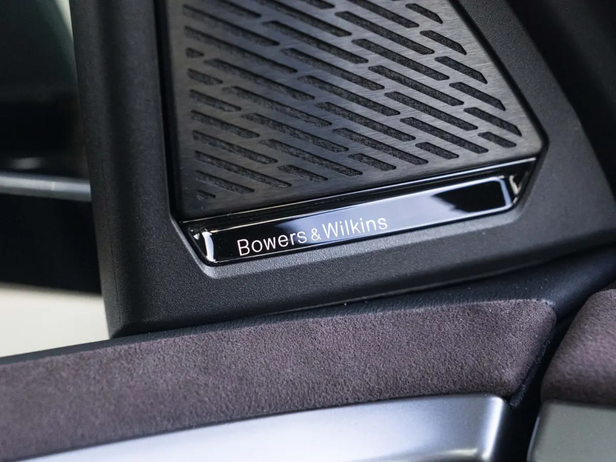 40 xDrive M Sportpakket | Comfort Pack | Digital Pack | Bowers & Wilkins | Warmtecomfort Pack |