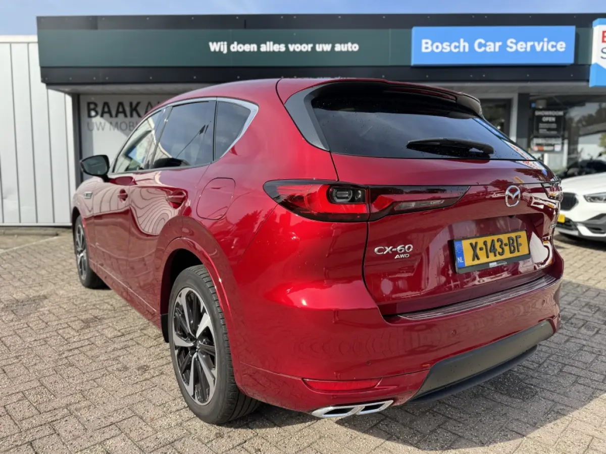 2.5 PHEV Takumi | CS & DA Pack | Panoramadak