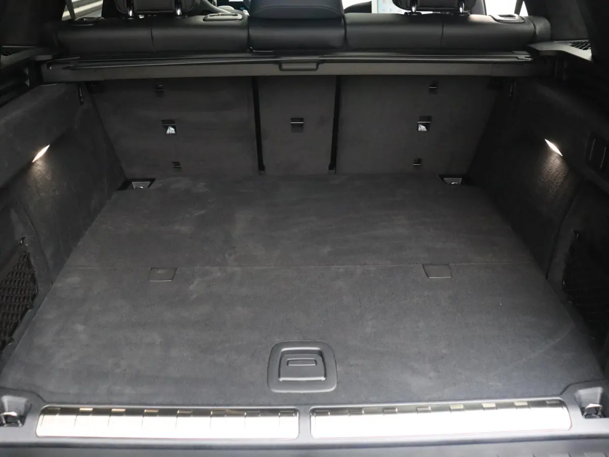 xDrive50e High Executive | M Sportpakket Pro | Comfort-plus Pakket | Innovation Pack | Travel Pack | Comfort Pack | Exclusive Pack | Trekhaak | Bowers & Wilkins
