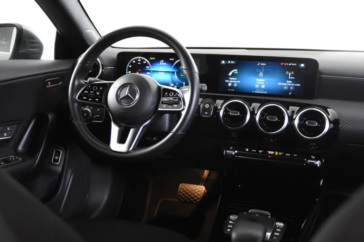 180 *1ste Eigenaar*Carplay*Stoelverwarming*