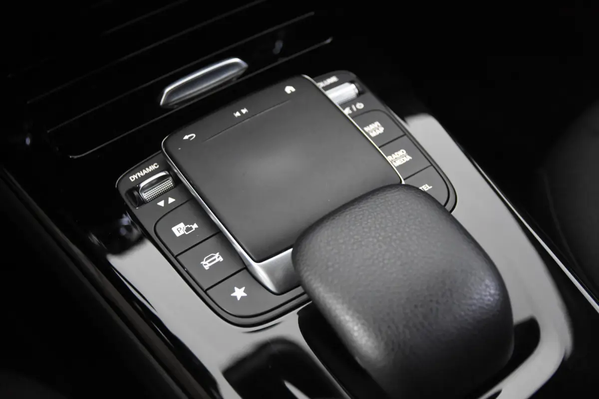 180 *1ste Eigenaar*Carplay*Stoelverwarming*