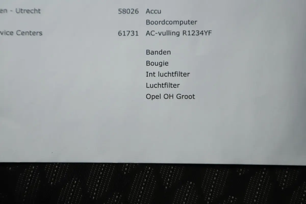 1.2 Business Edition 131PK Trekhaak LMV Navigatie Carplay Airco Cruise Parkeersensor