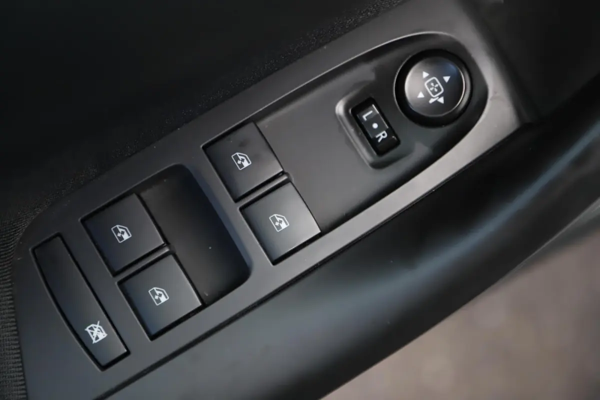1.2 Business Edition 131PK Trekhaak LMV Navigatie Carplay Airco Cruise Parkeersensor
