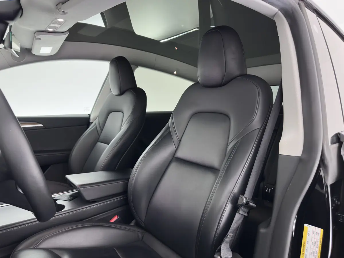 Long Range AWD 75 kWh (3-Fase-11kW) {SoH-87%} (INCL-BTW) Aut. *PANO | AUTO-PILOT | LEATHER | NAVI-FULLMAP | MATRIX-LED | KEYLESS | CAMERA | DAB+ | HEATED-COMFORTSEATS | PRIVACYGLASS | TOPVIE