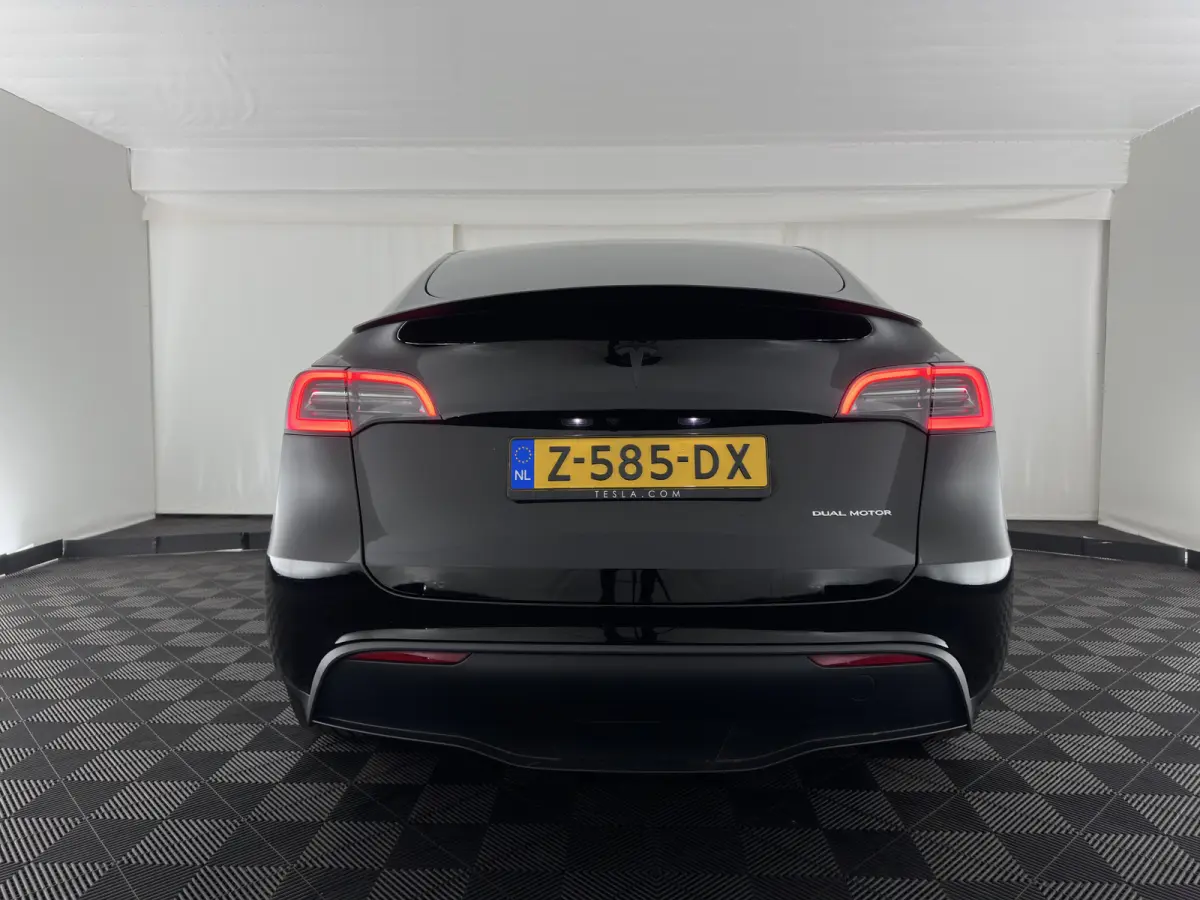Long Range AWD 75 kWh (3-Fase-11kW) {SoH-87%} (INCL-BTW) Aut. *PANO | AUTO-PILOT | LEATHER | NAVI-FULLMAP | MATRIX-LED | KEYLESS | CAMERA | DAB+ | HEATED-COMFORTSEATS | PRIVACYGLASS | TOPVIE