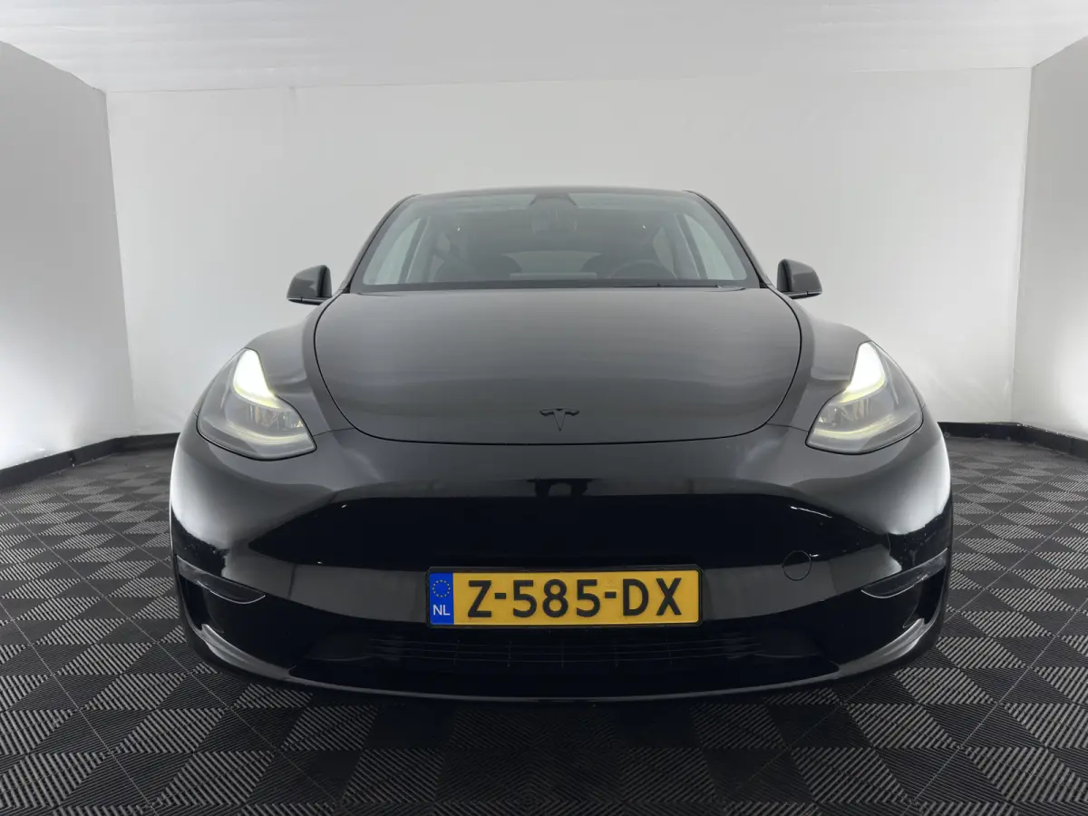 Long Range AWD 75 kWh (3-Fase-11kW) {SoH-87%} (INCL-BTW) Aut. *PANO | AUTO-PILOT | LEATHER | NAVI-FULLMAP | MATRIX-LED | KEYLESS | CAMERA | DAB+ | HEATED-COMFORTSEATS | PRIVACYGLASS | TOPVIE