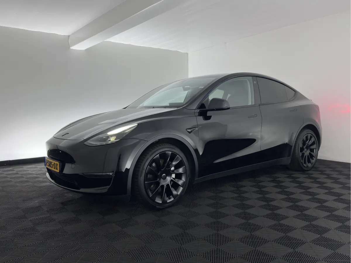Long Range AWD 75 kWh (3-Fase-11kW) {SoH-87%} (INCL-BTW) Aut. *PANO | AUTO-PILOT | LEATHER | NAVI-FULLMAP | MATRIX-LED | KEYLESS | CAMERA | DAB+ | HEATED-COMFORTSEATS | PRIVACYGLASS | TOPVIE