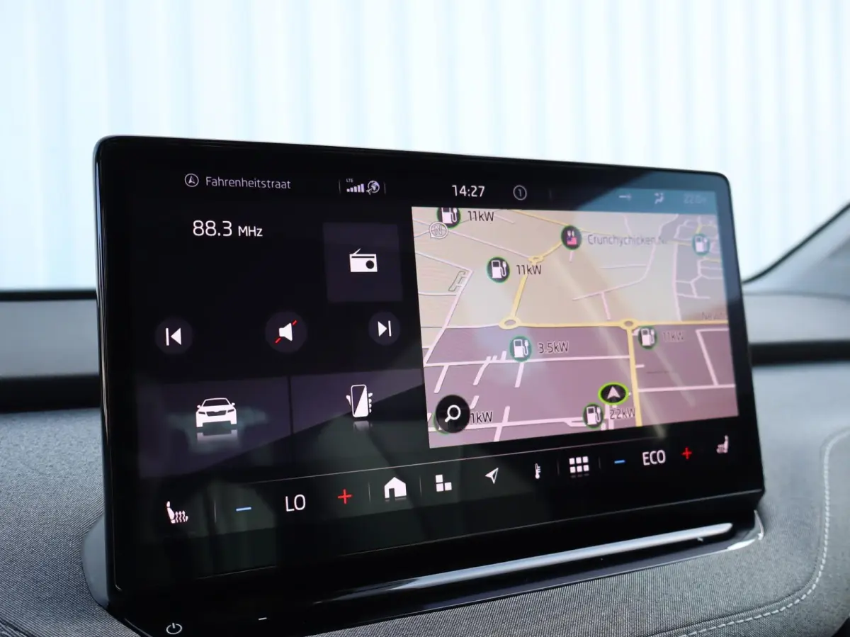 60 180pk | SoH 93% | Apple Carplay/Android Auto | Waterpomp | Voorstoelen Verwarmd | Sport Pakket | ACC