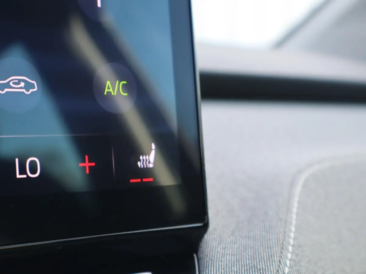 60 180pk | SoH 93% | Apple Carplay/Android Auto | Waterpomp | Voorstoelen Verwarmd | Sport Pakket | ACC