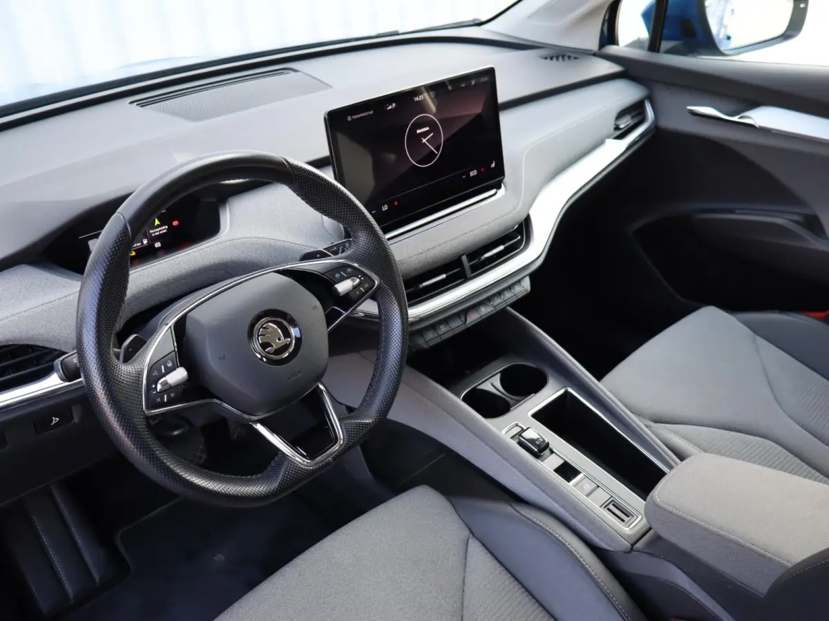 60 180pk | SoH 93% | Apple Carplay/Android Auto | Waterpomp | Voorstoelen Verwarmd | Sport Pakket | ACC