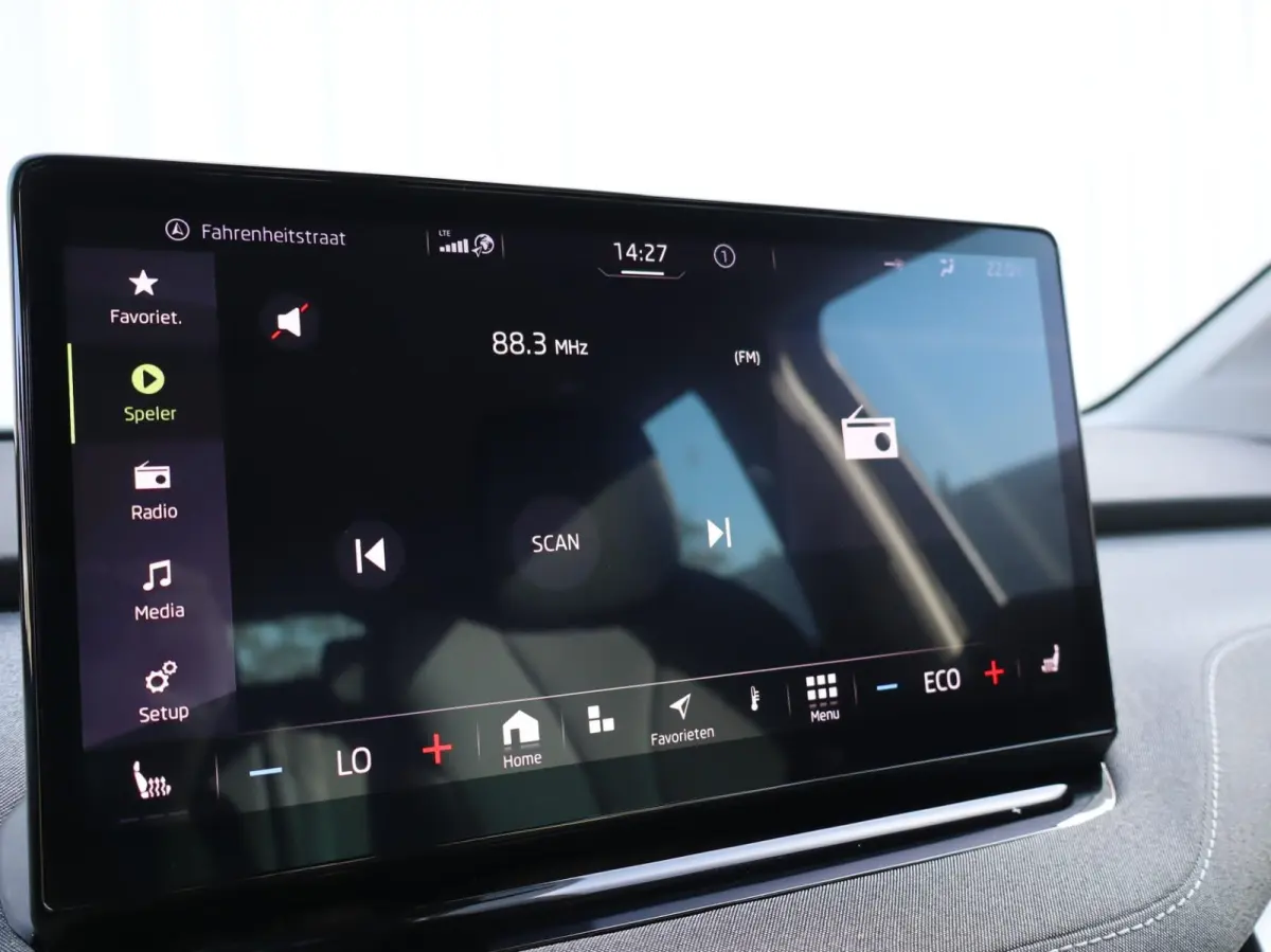60 180pk | SoH 93% | Apple Carplay/Android Auto | Waterpomp | Voorstoelen Verwarmd | Sport Pakket | ACC