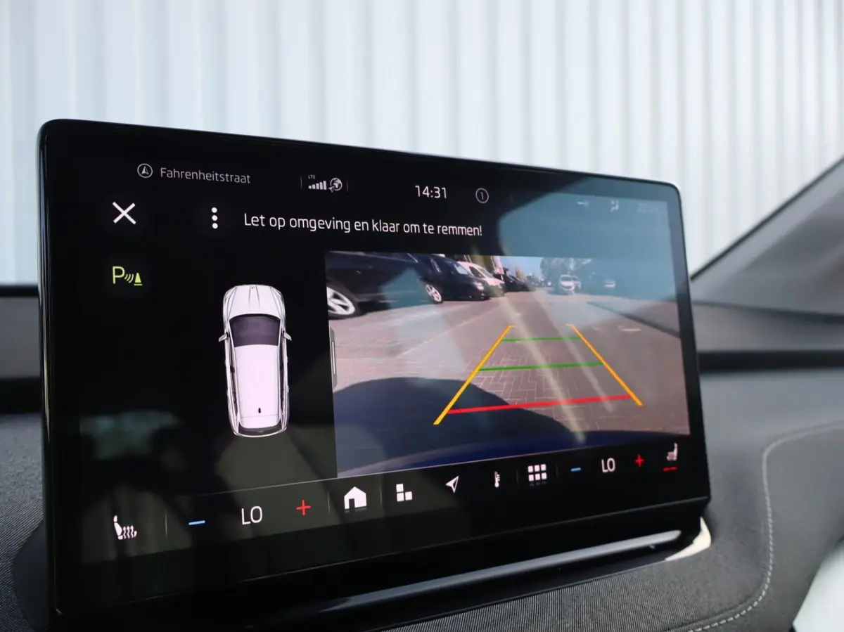 60 180pk | SoH 93% | Apple Carplay/Android Auto | Waterpomp | Voorstoelen Verwarmd | Sport Pakket | ACC