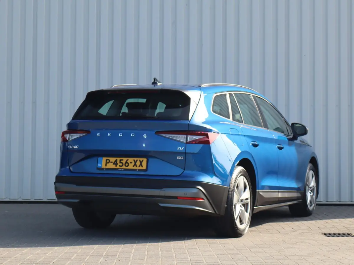 60 180pk | SoH 93% | Apple Carplay/Android Auto | Waterpomp | Voorstoelen Verwarmd | Sport Pakket | ACC