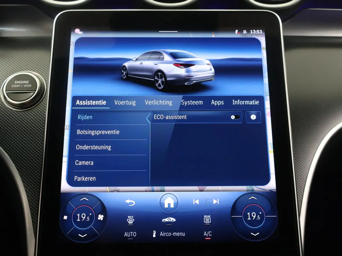 300 e Business Solution | Achteruitrijcamera |  Voorstoelen verwarmd | Apple CarPlay