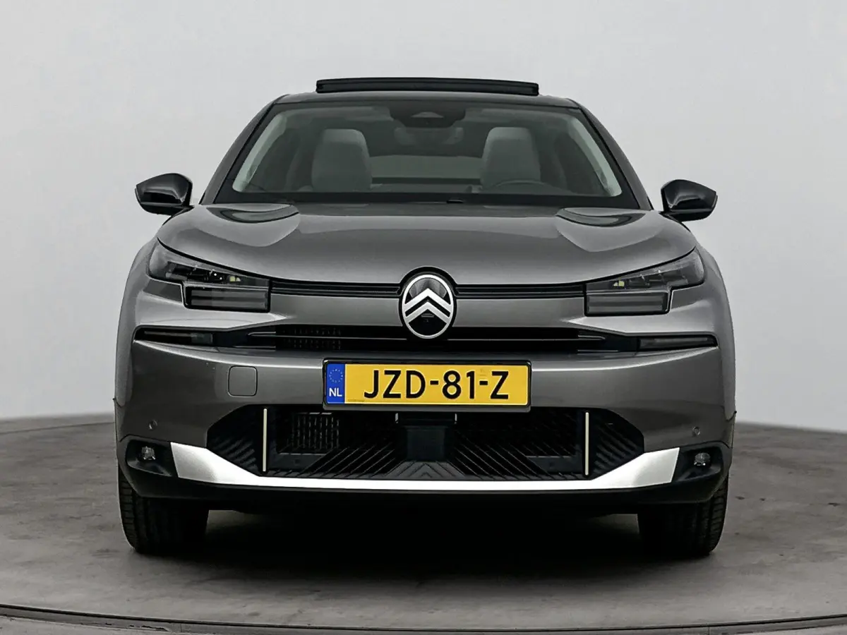Hybrid 145pk Max | Panorama / Schuifdak | Adaptieve Cruise Control | Stoel en Stuurverwarming | LED Koplampen