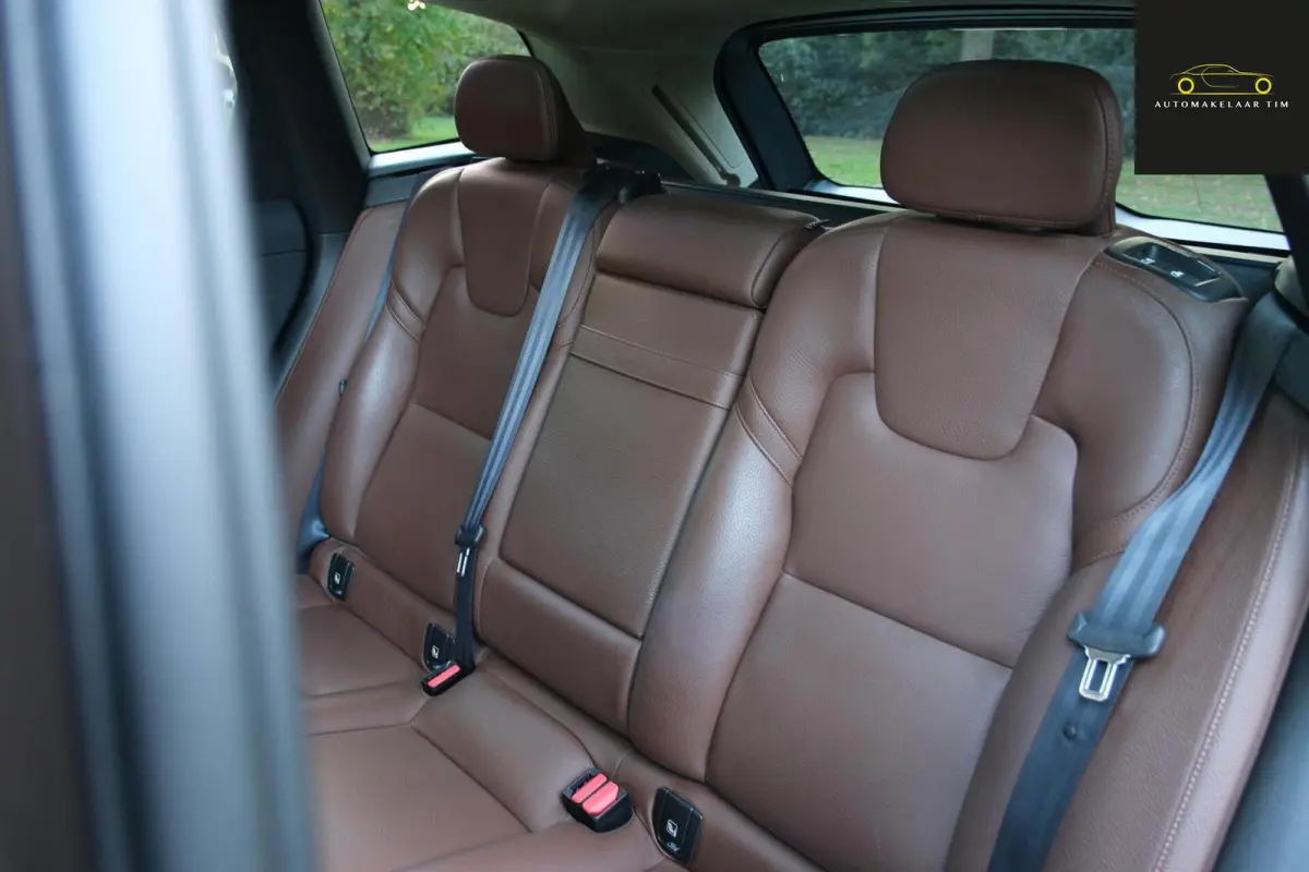 2.0 T8 Twin Engine AWD / SOH 89%