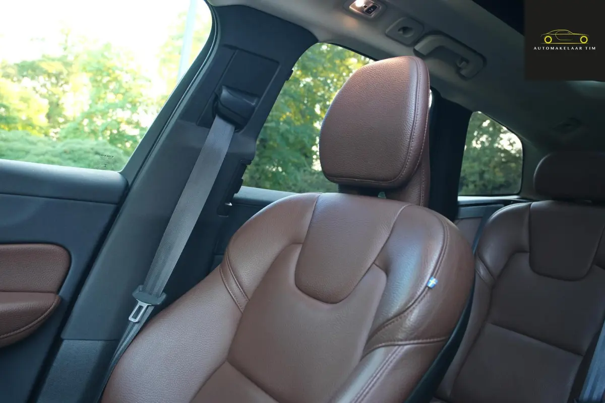 2.0 T8 Twin Engine AWD / SOH 89%