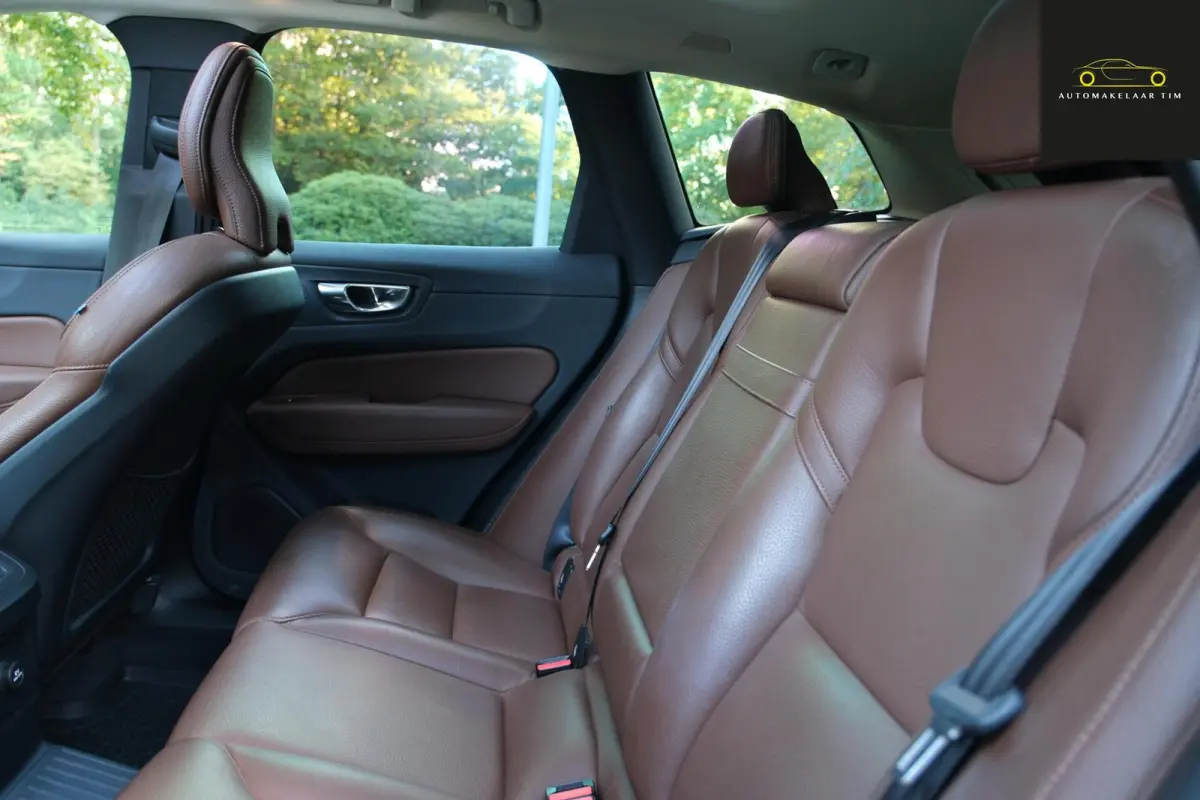 2.0 T8 Twin Engine AWD / SOH 89%