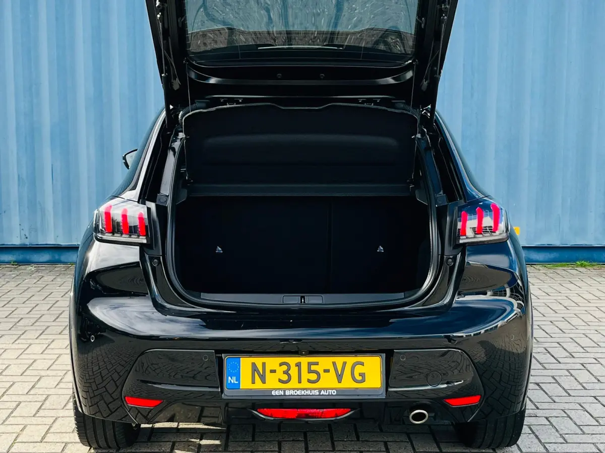 1.2 PureTech GT Pack | Achteruitrijcamera | Apple Carplay/Android Auto|telefoonintegratie premium | Elektrische ramen achter