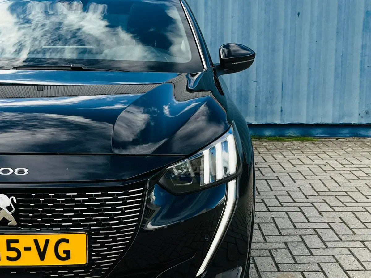 1.2 PureTech GT Pack | Achteruitrijcamera | Apple Carplay/Android Auto|telefoonintegratie premium | Elektrische ramen achter